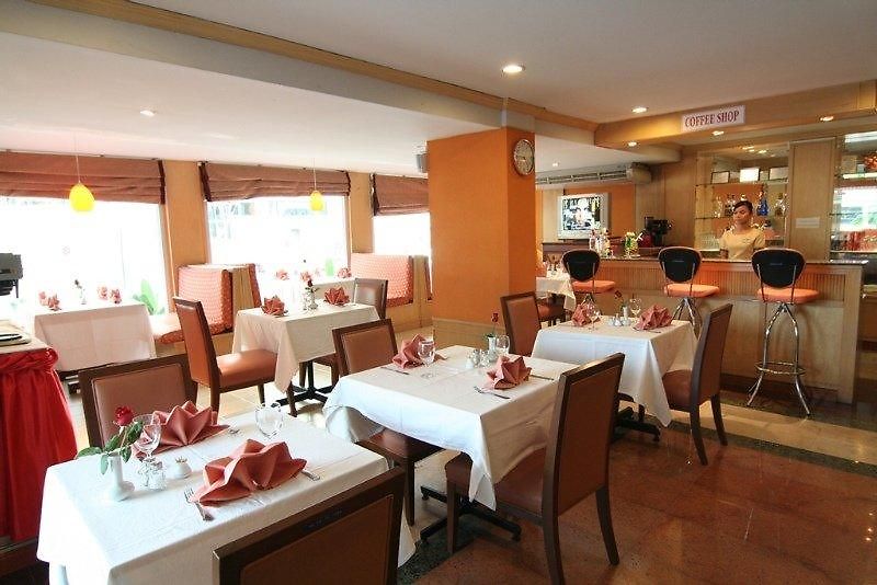โรงแรม Eastiny Bella Vista Pattaya