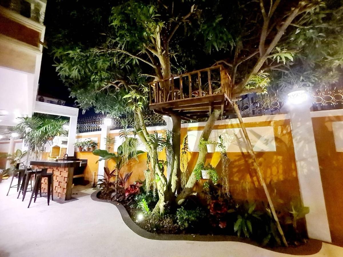 Izzyland Luxury Pool Walking Street วิลล่า *