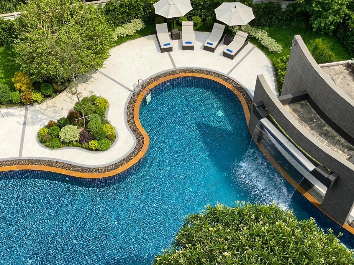 Manhattan - Sha Extra โรงแรม Pattaya
