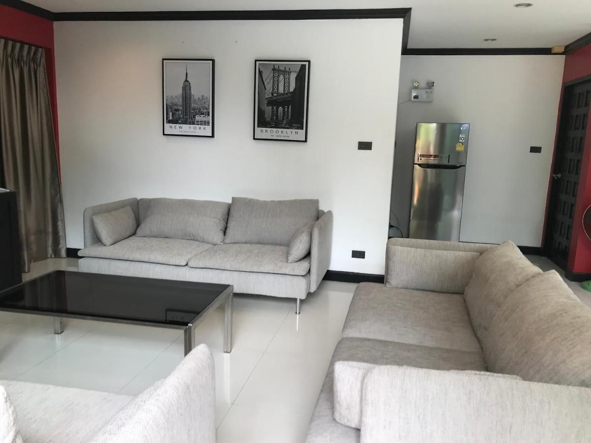 4poolvillas