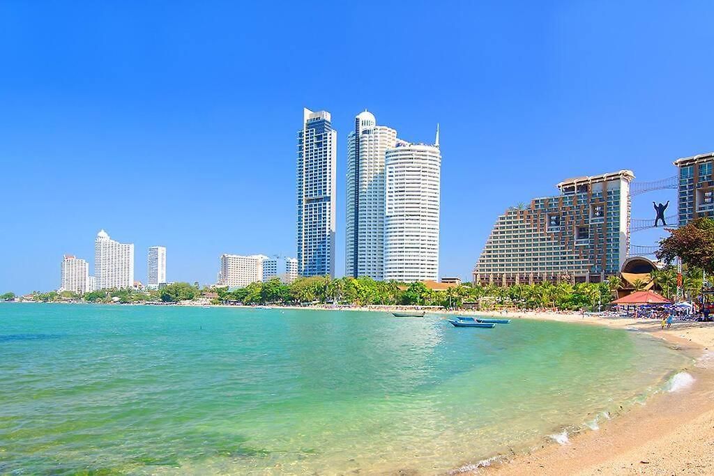 W Tower By Tech โรงแรม