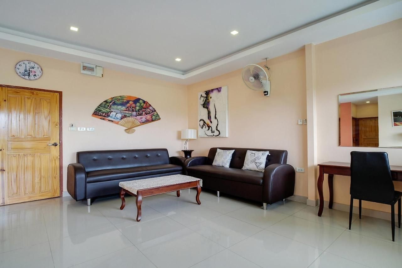 Phratumnak Hill Guest House Pattaya