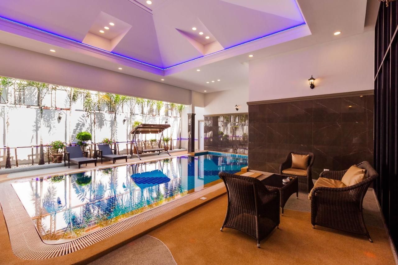 Pool Pattaya
