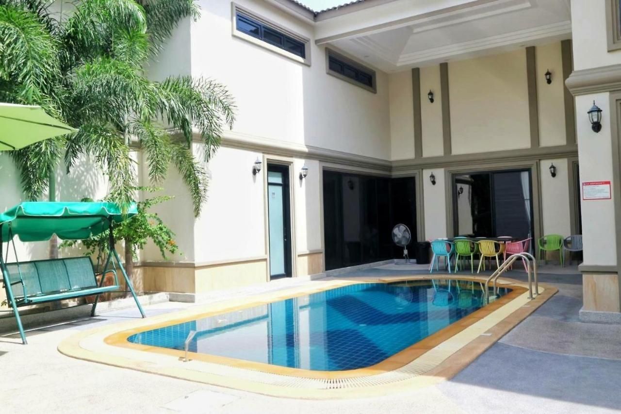 Pool Pattaya