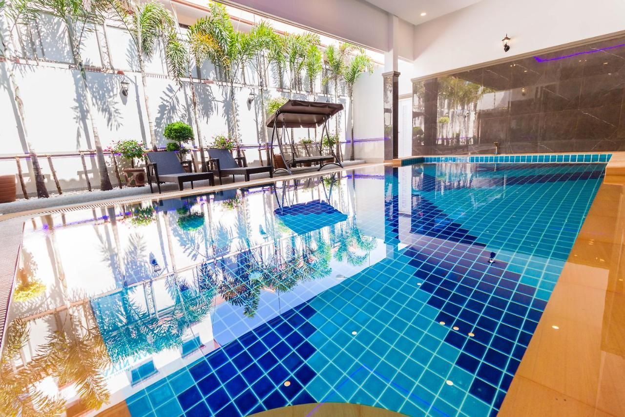 Pool Pattaya