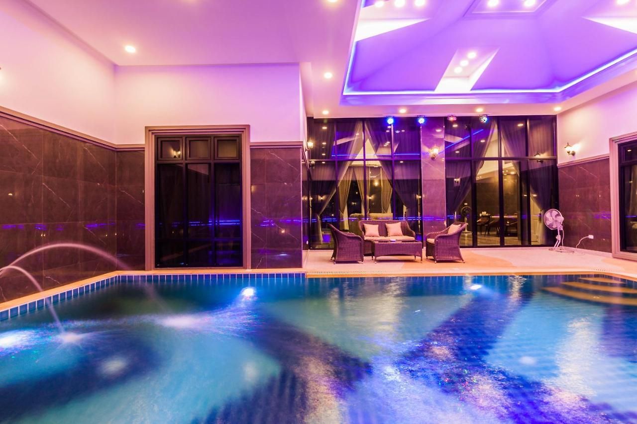 Pool *