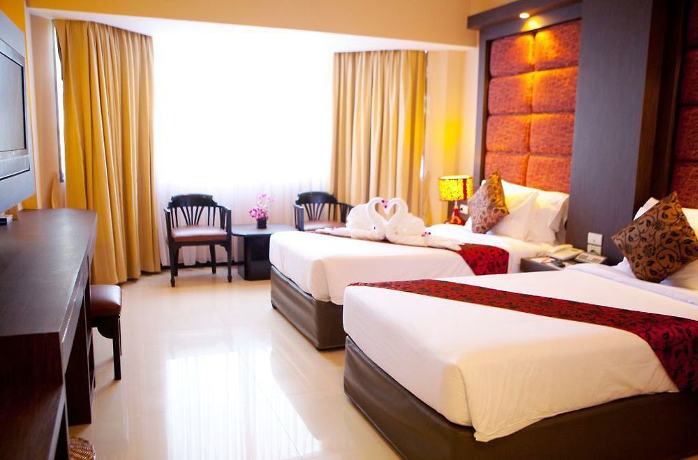 โรงแรม Suncity 4*