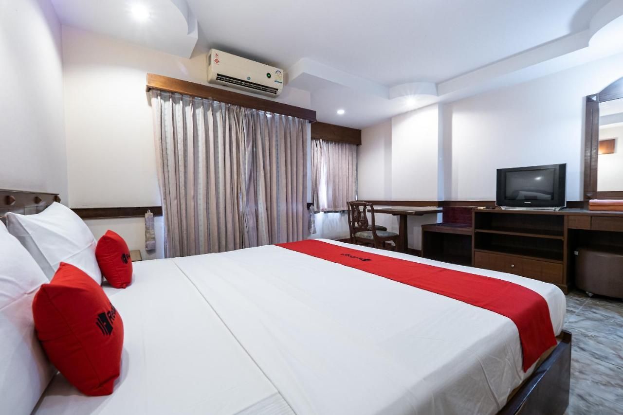 Reddoorz Navin Mansion 3 โรงแรม