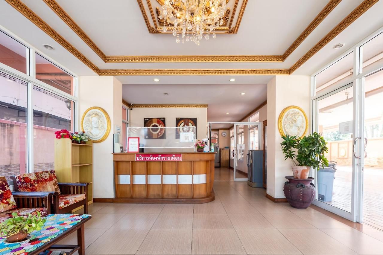 Reddoorz Navin Mansion 3 โรงแรม Pattaya