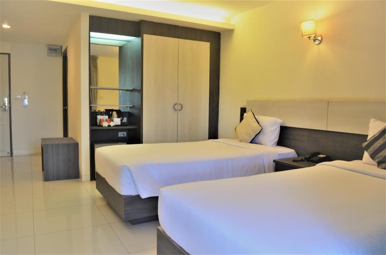 โรงแรม The Zen 3*