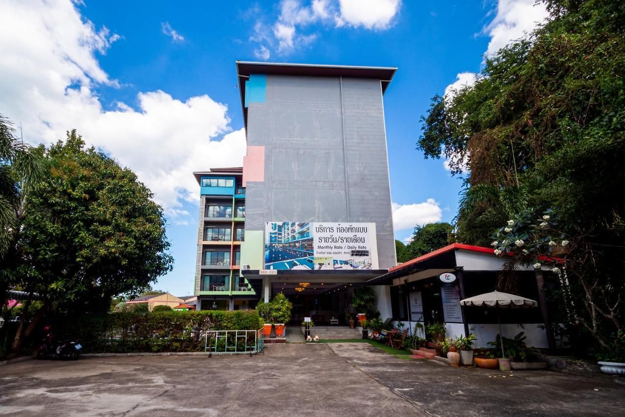 Reddoorz I Siam At Pattaya โรงแรม