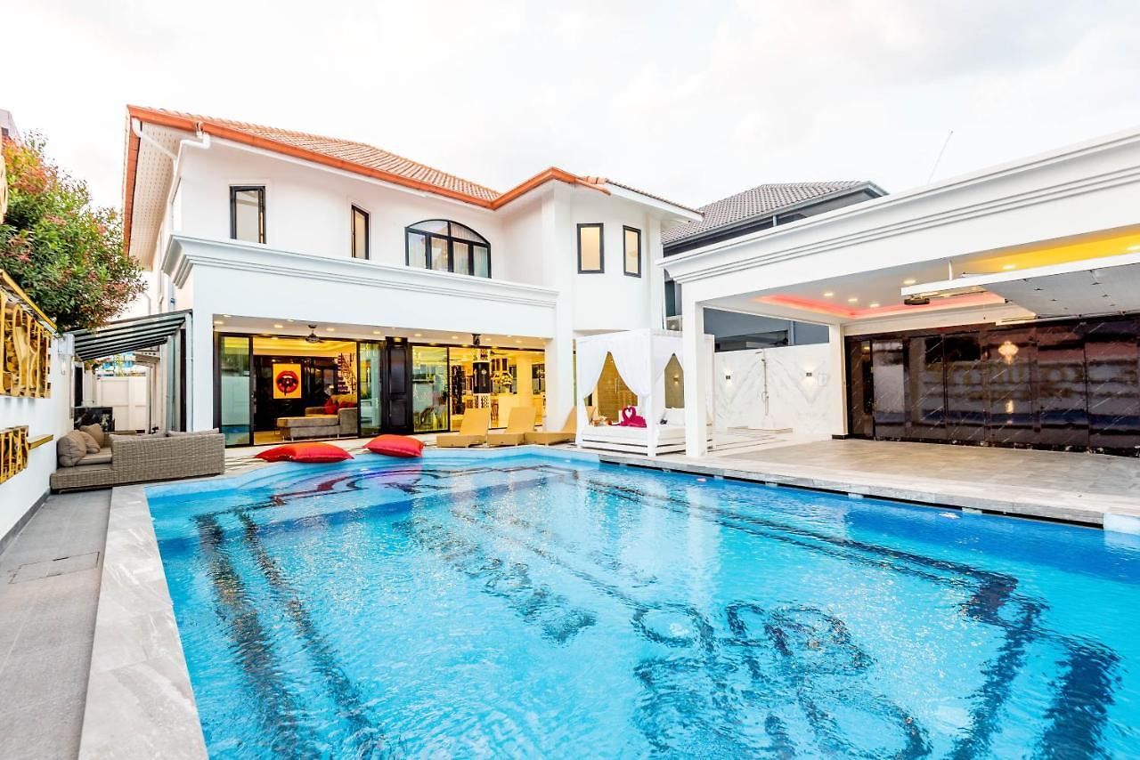 Exquisite Pool K - 6bd Pool Pattaya
