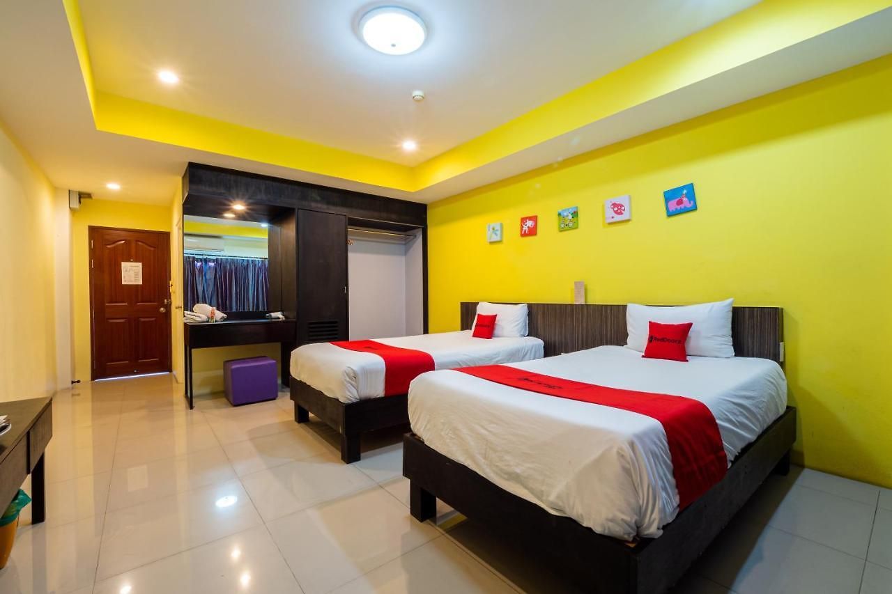 โรงแรม Reddoorz I Siam At Pattaya