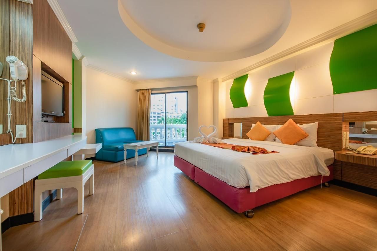โรงแรม โรงแรมซีซาร์ พาเลซ Pattaya