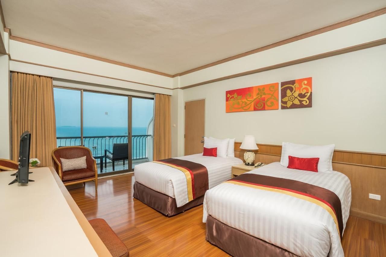 โรงแรม Cosy - Sha Extra