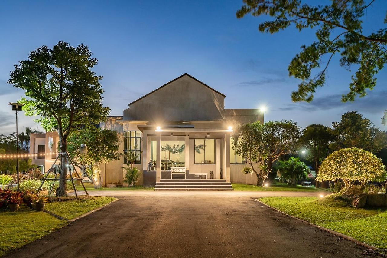 Pirom Garden Private วิลล่า