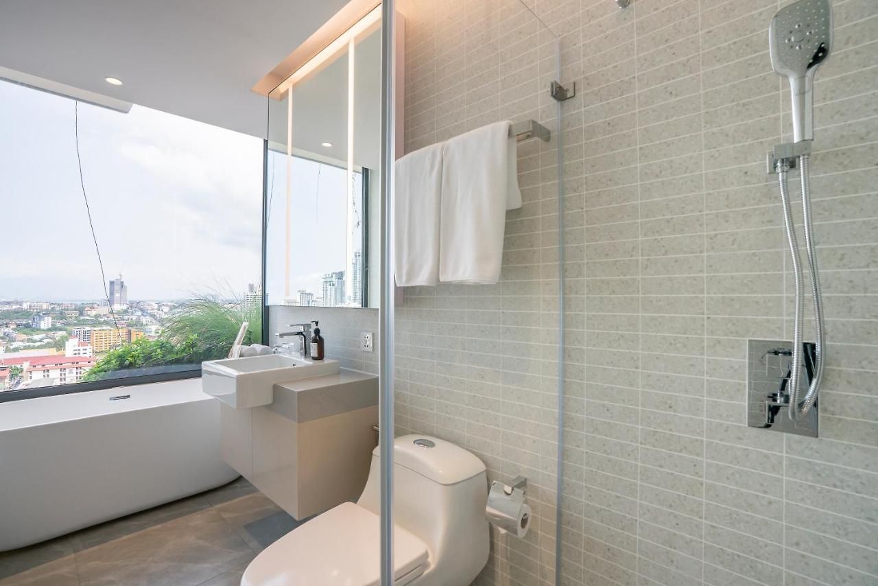 อาเบอร์ โฮเทล แอนด์ เรสซิเดนซ์ โรงแรม 5*