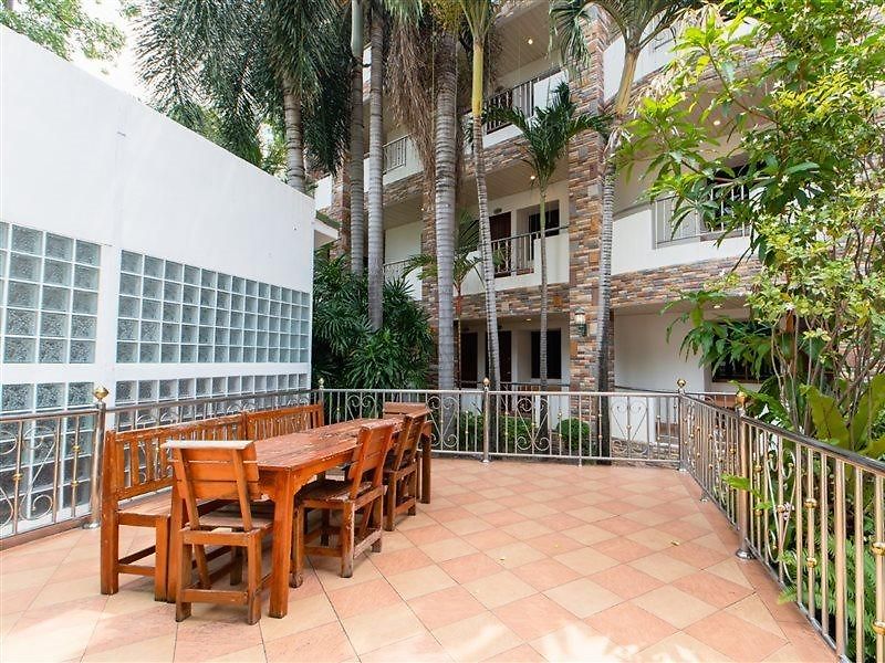 Selina Place โรงแรม 3*
