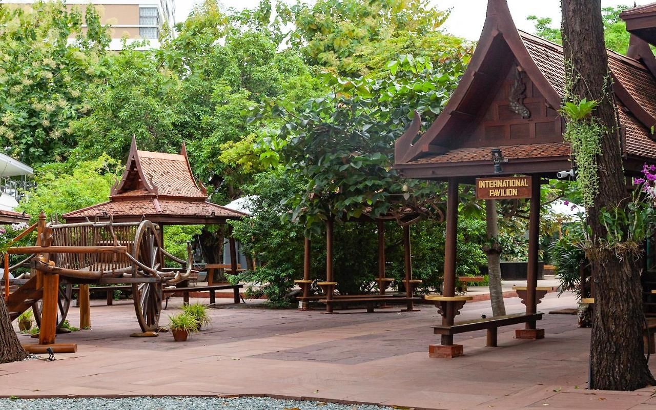 ชูการ์ ฮัท รีสอร์ท 3*