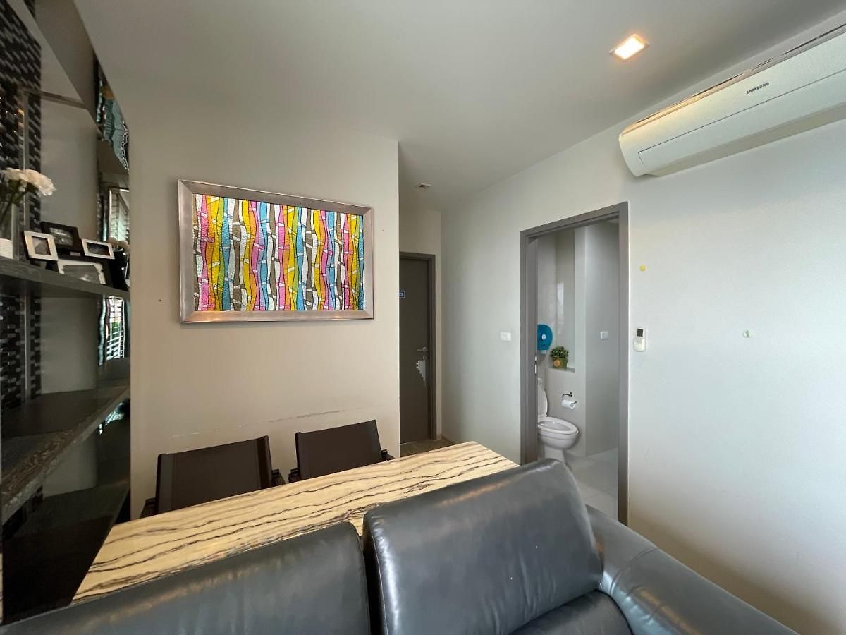 อพาร์ทเม้น The Base Deluxe Great Location *