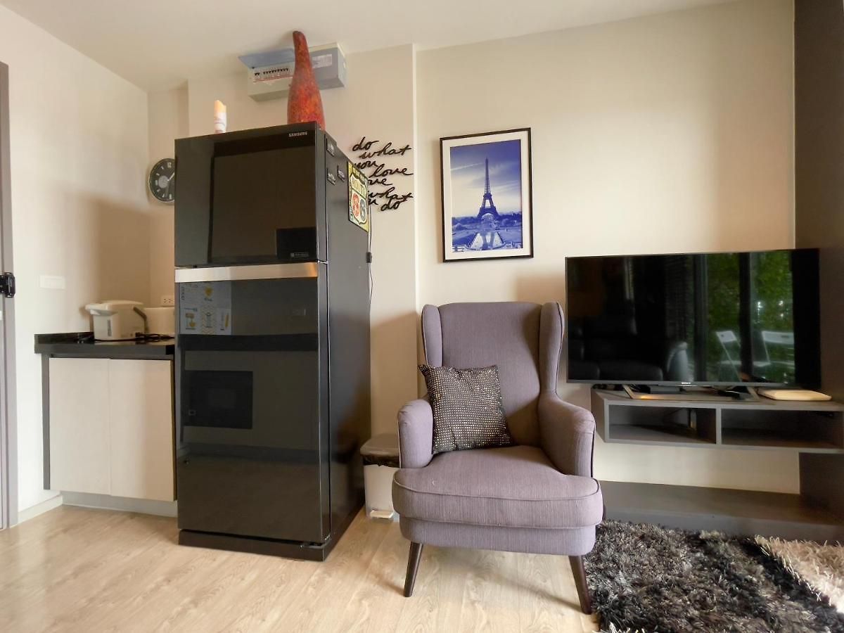 อพาร์ทเม้น The Base Deluxe Great Location Pattaya