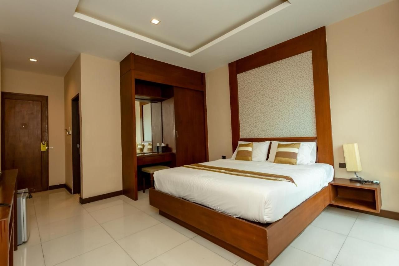 Honey 3* Pattaya