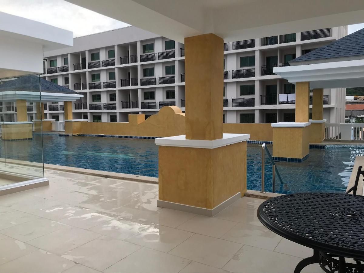 Arcadia Continental รีสอร์ท