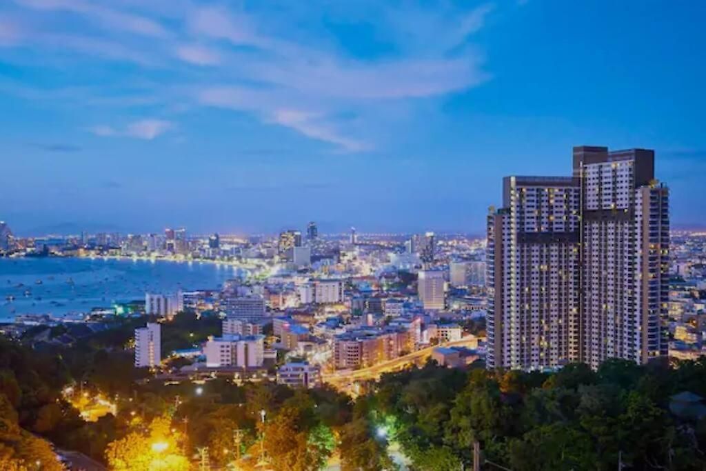 Unixx Near Walking Street อพาร์ทเม้น Pattaya