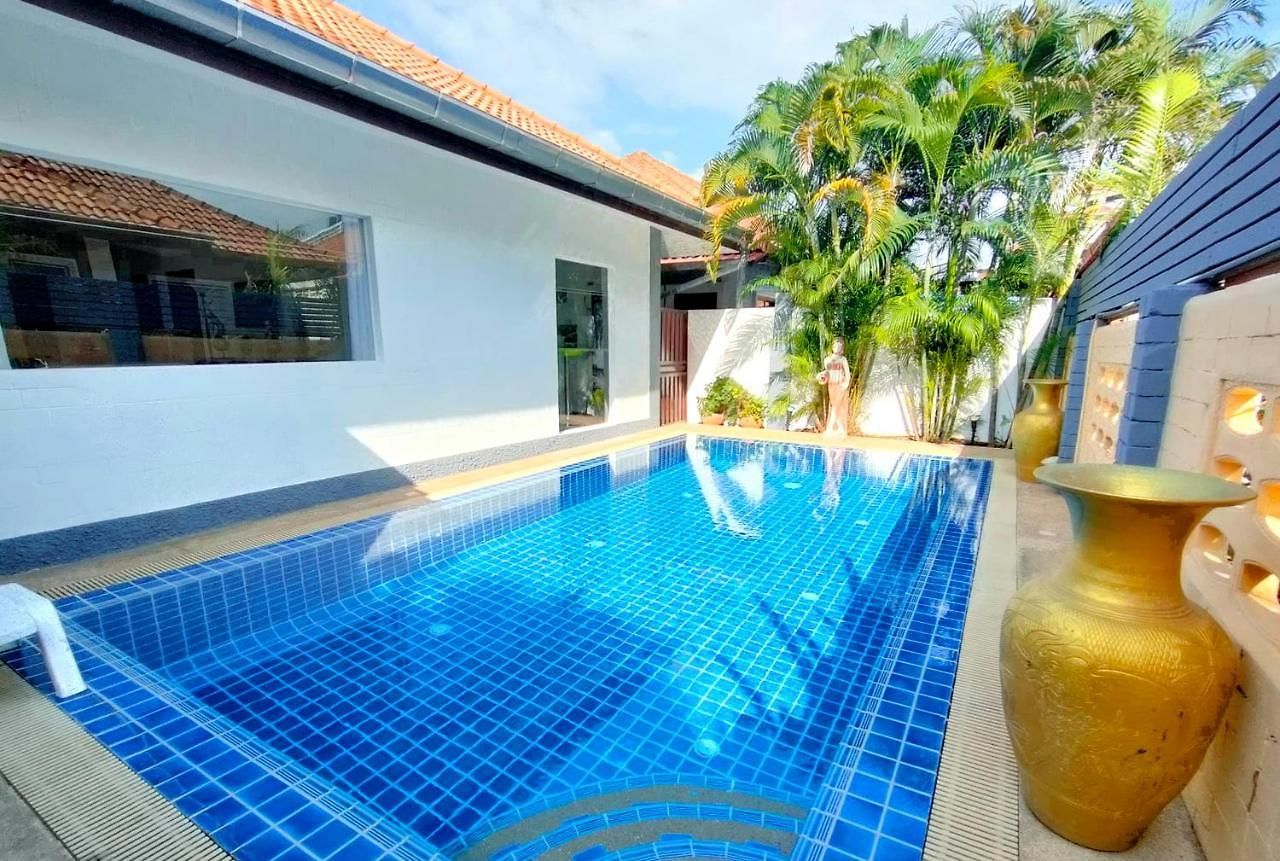 วิลล่า Corner - House Walking Street 4 Bedrooms