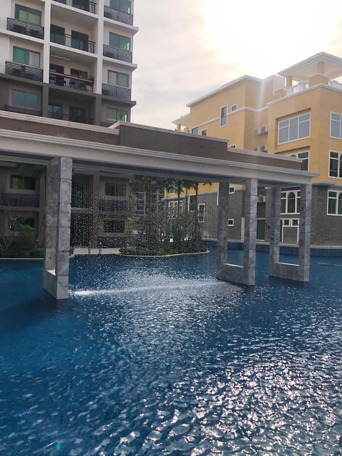 รีสอร์ท Arcadia Continental Pattaya