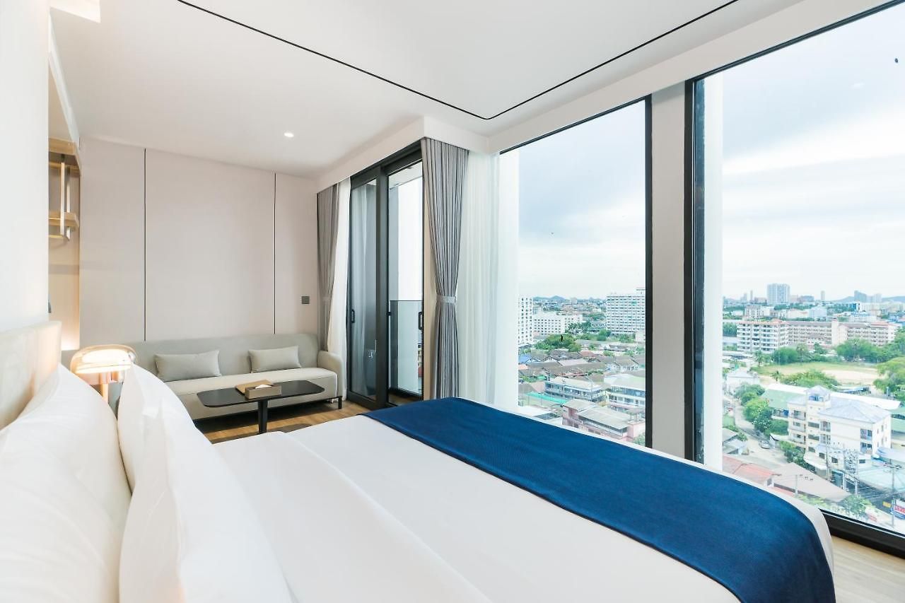 อาเบอร์ โฮเทล แอนด์ เรสซิเดนซ์ โรงแรม 5*