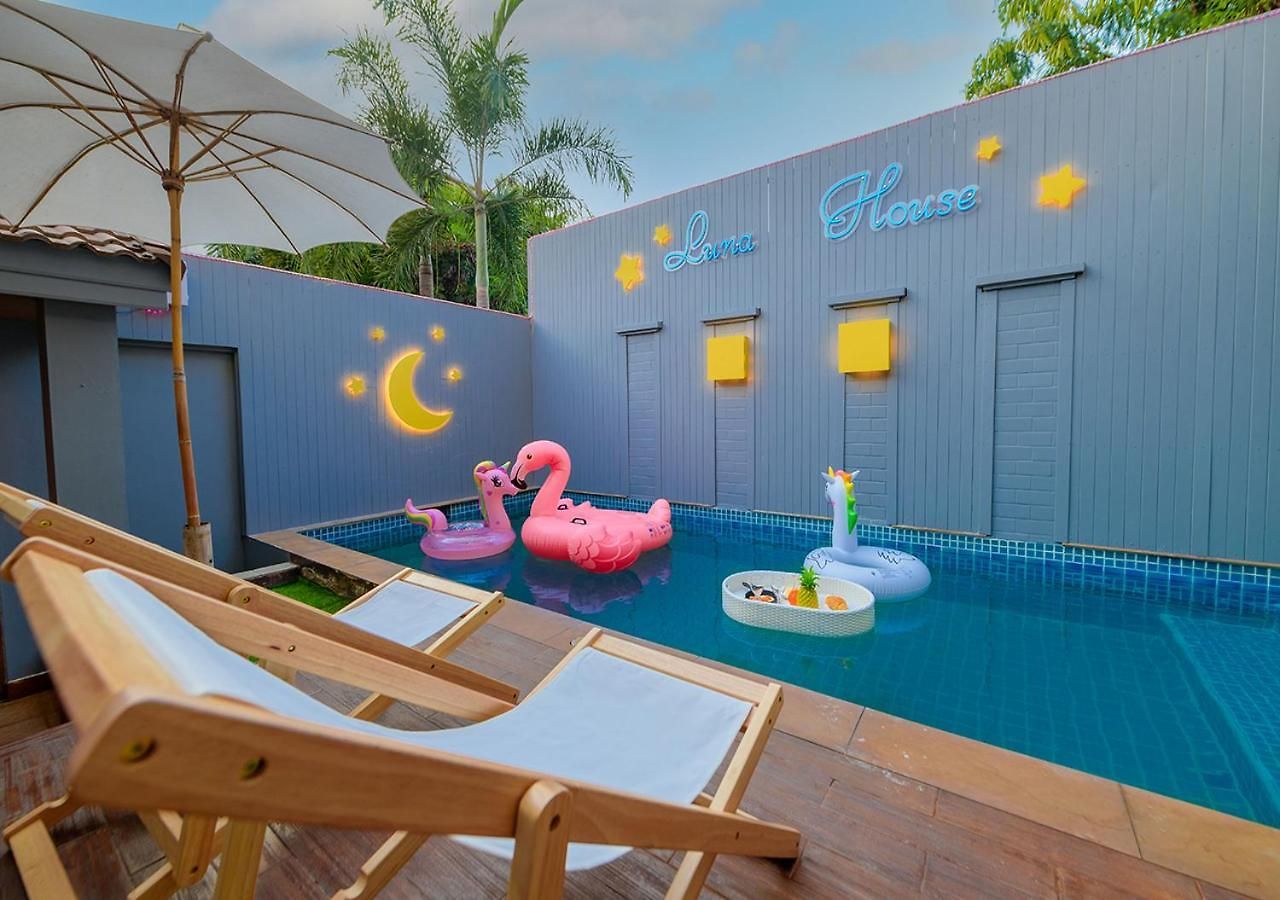 4 Bedroom Town With Private Pool วันหยุดที่บ้าน Pattaya