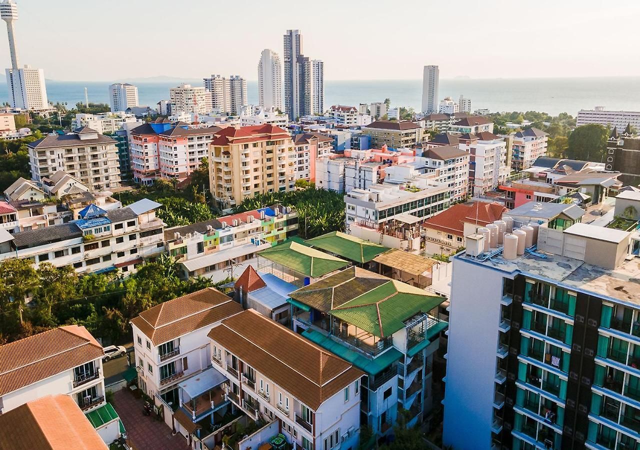 4 Bedroom Town With Private Pool วันหยุดที่บ้าน *