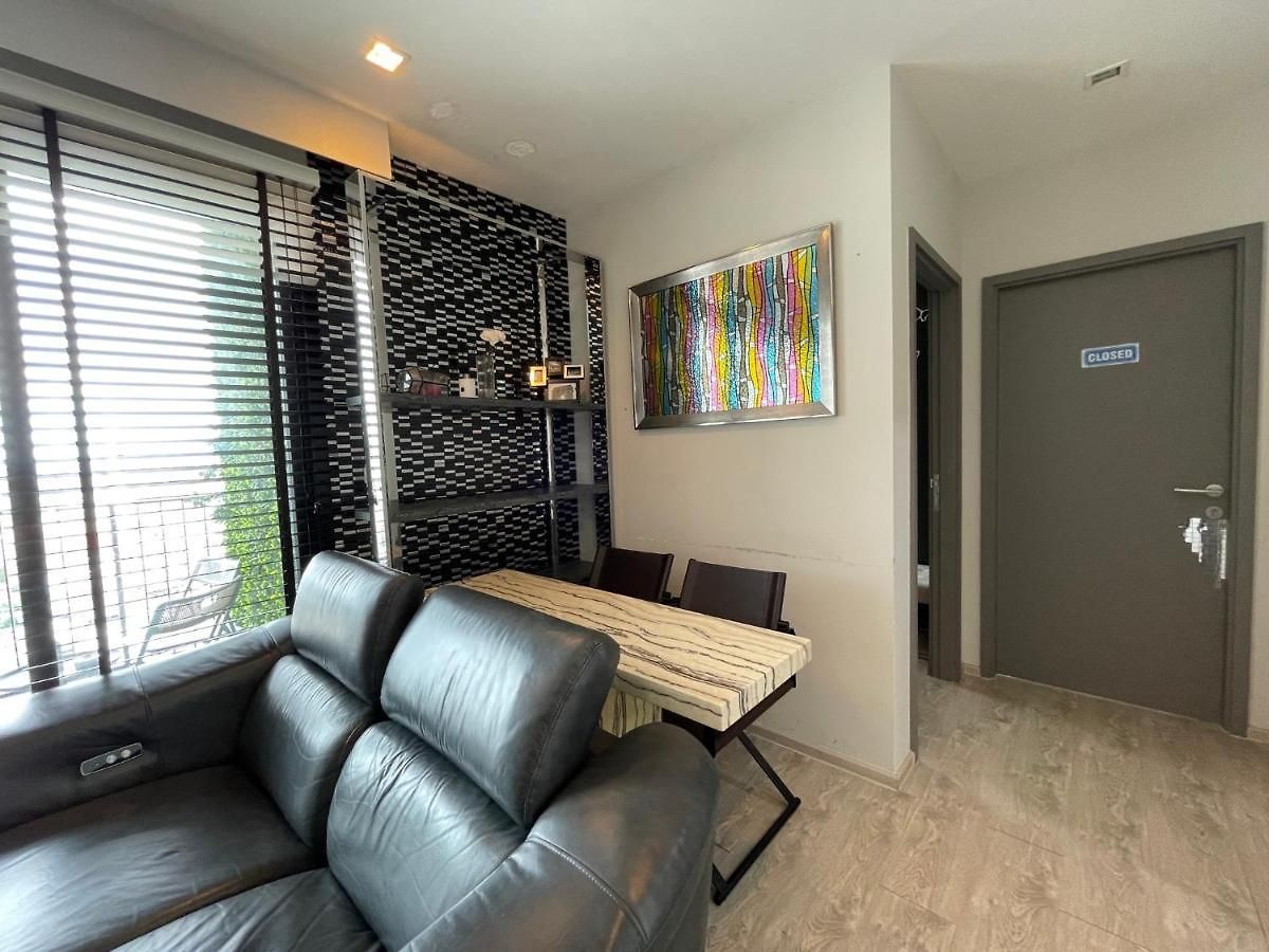The Base Deluxe Great Location อพาร์ทเม้น Pattaya