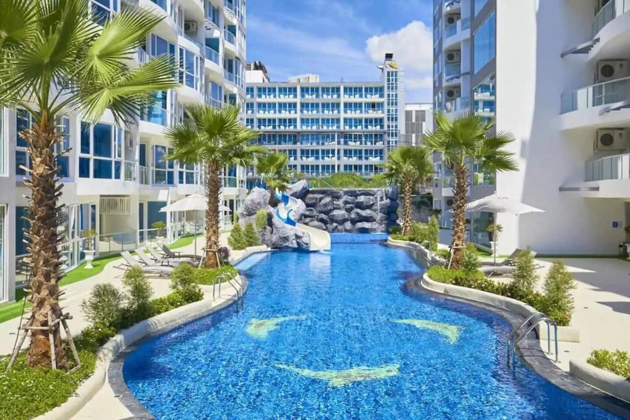 Large Luxury - 2 Bedroom - Centre - Grand Avenue Residences, Pool View - 312 อพาร์ทเม้น *