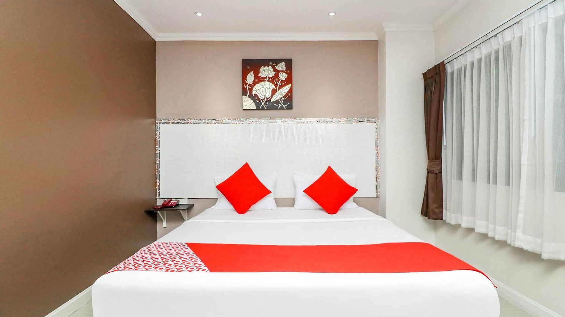 โรงแรม Natural 3*