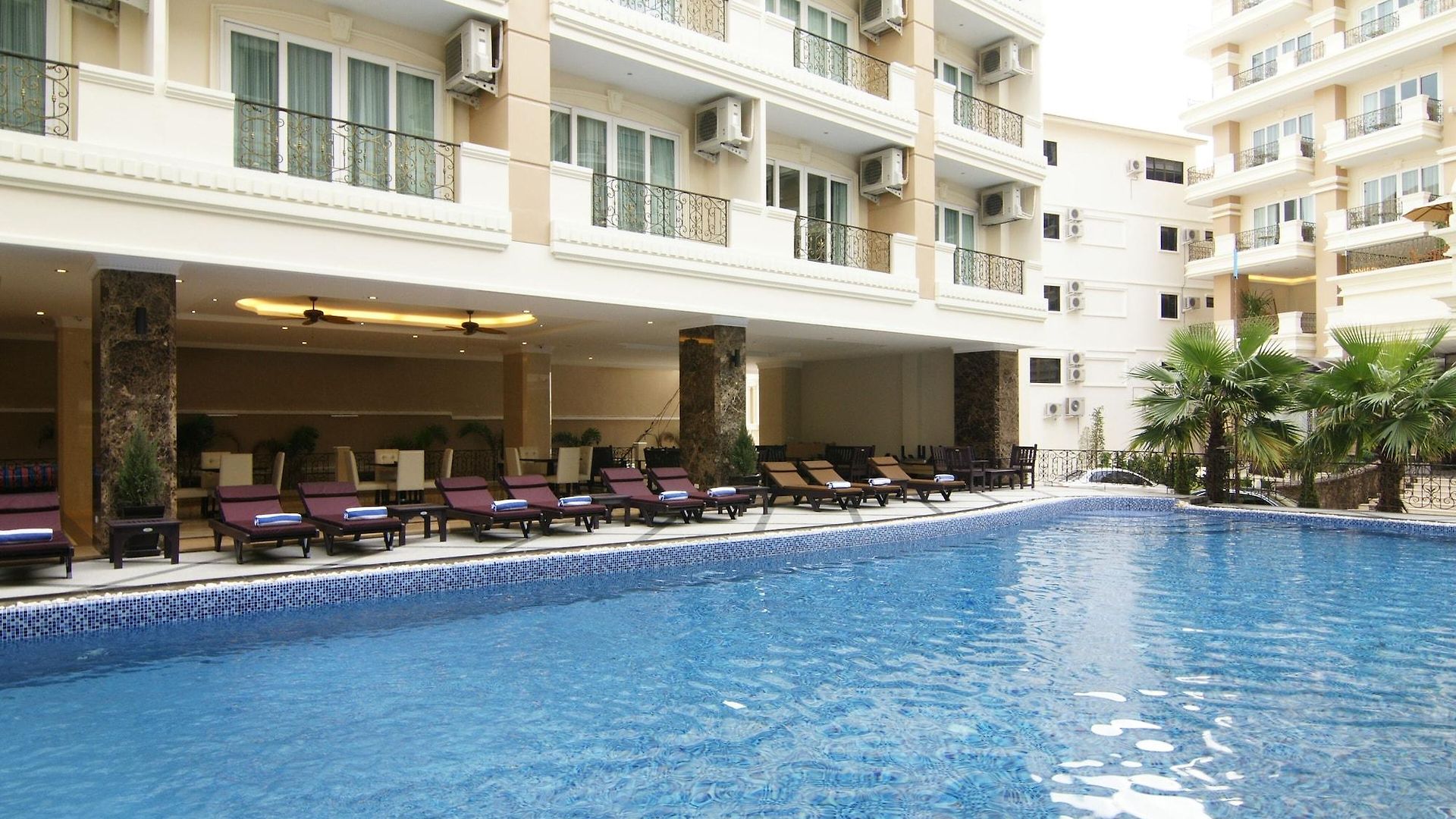 โรงแรม Lk Miracle - Sha Extra Pattaya