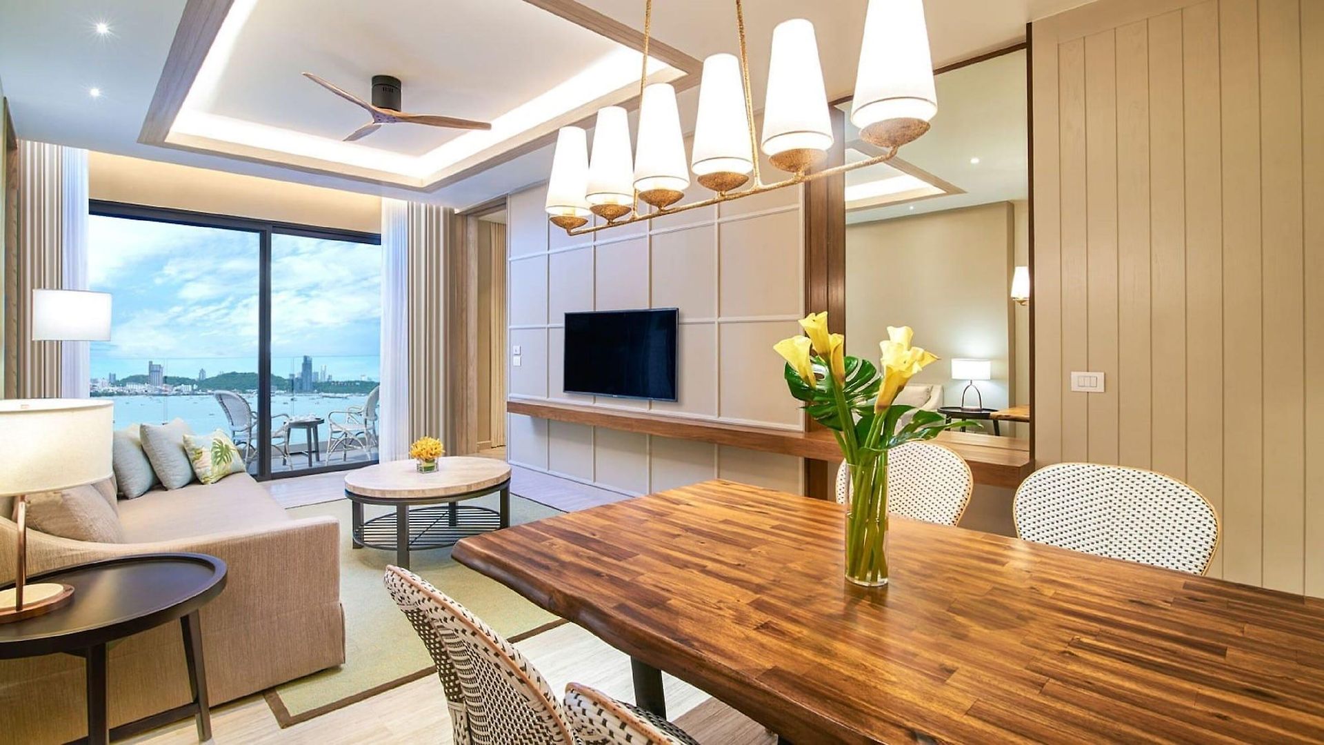 Amari โรงแรม 5*