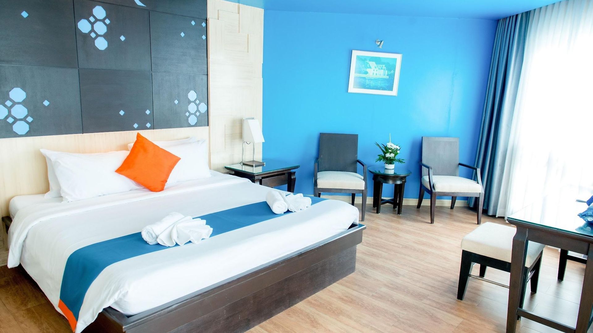 Sea Breeze Jomtien โรงแรม Pattaya