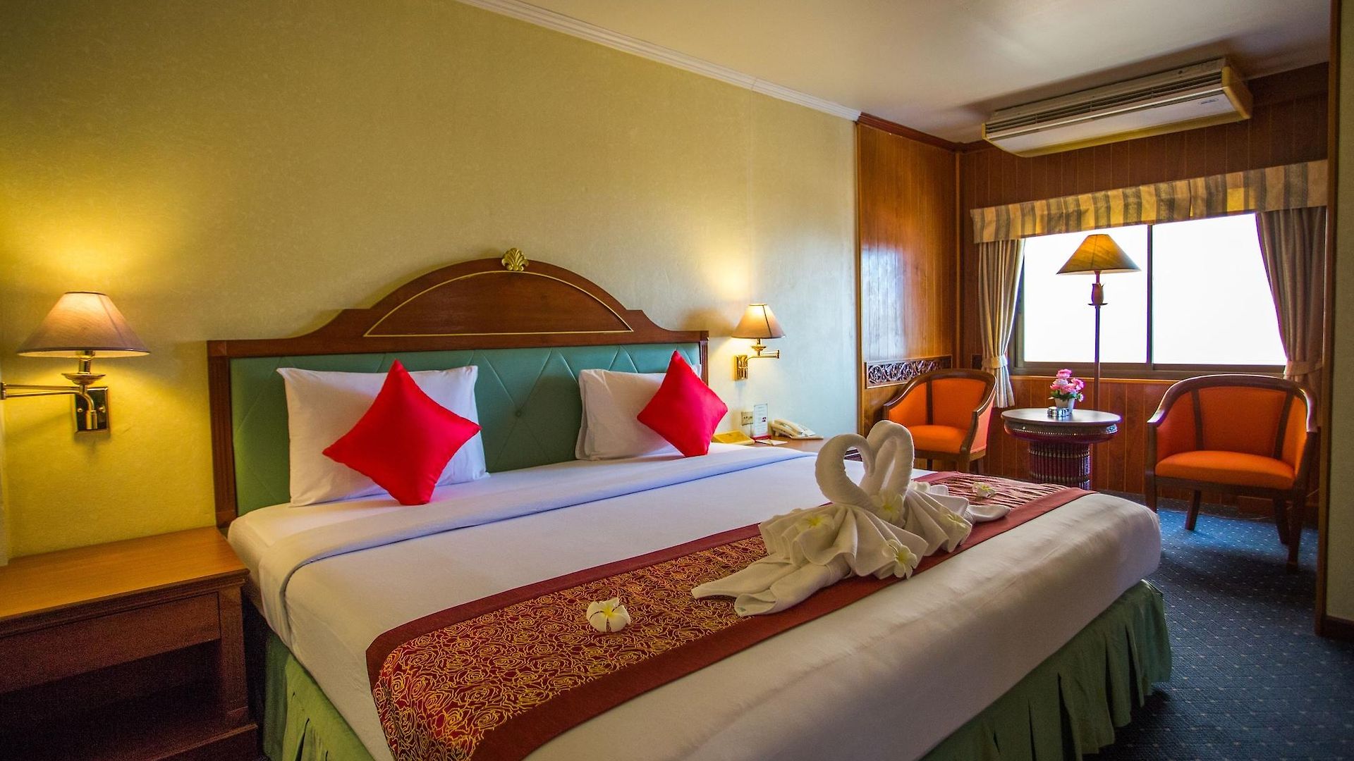 Sabai Nearby Marina 3*