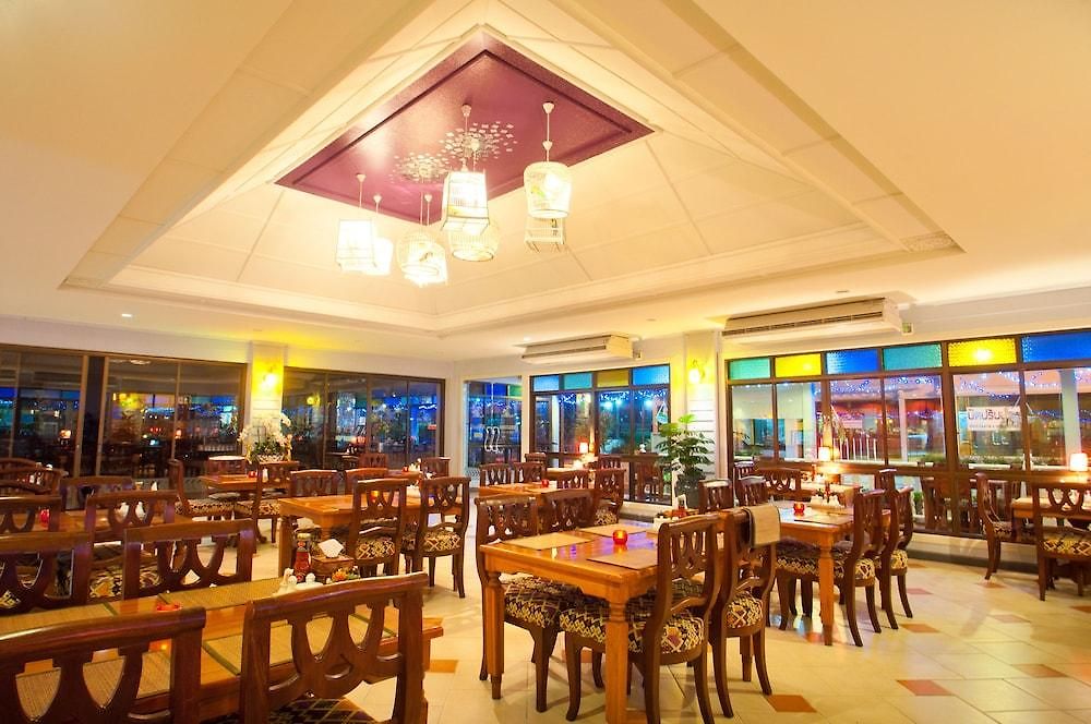 Sabai Nearby Marina