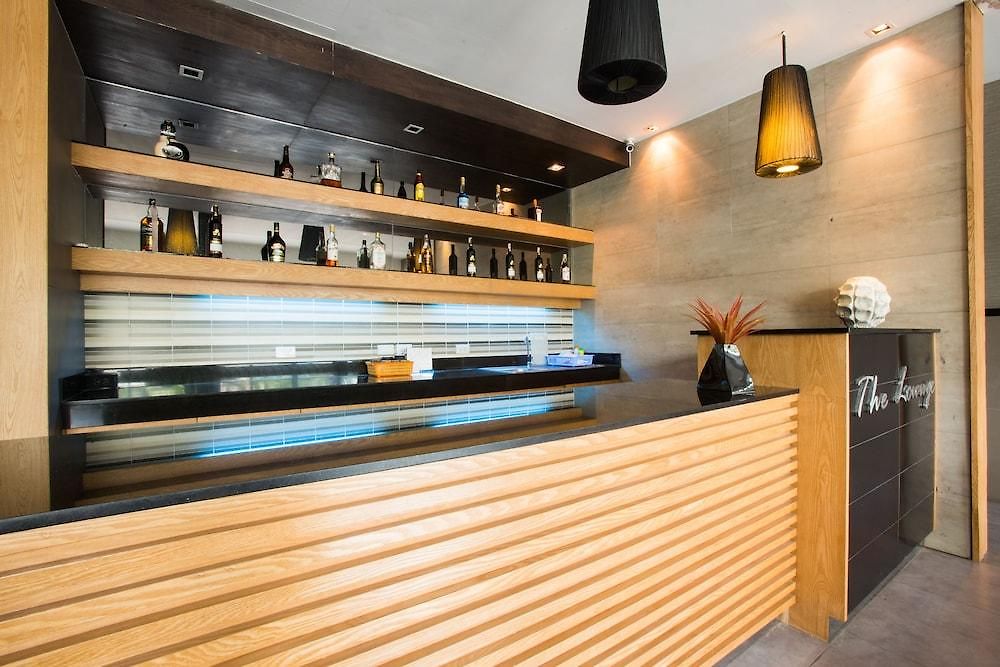 โรงแรม Place Serviced