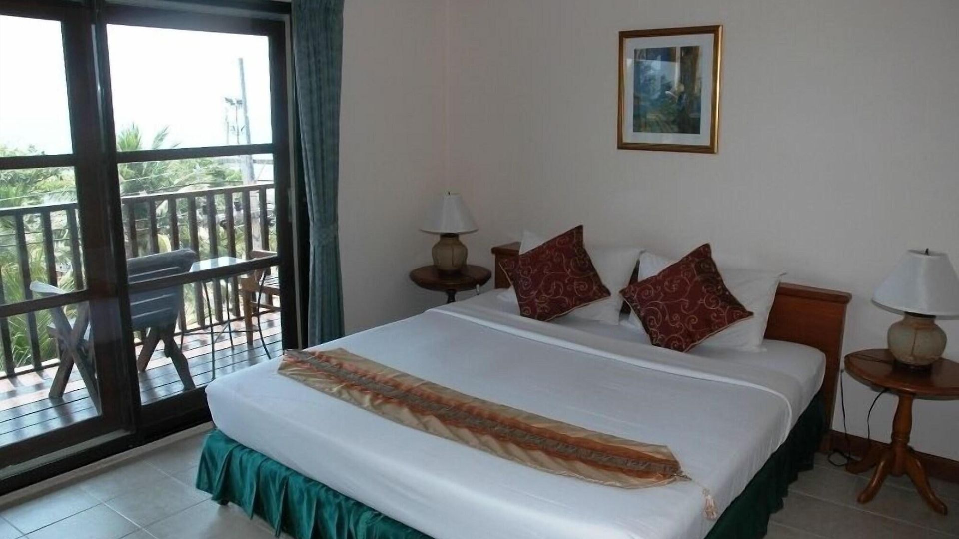 จอมเทียนโบ๊ทเฮ้าส์ โรงแรม Pattaya