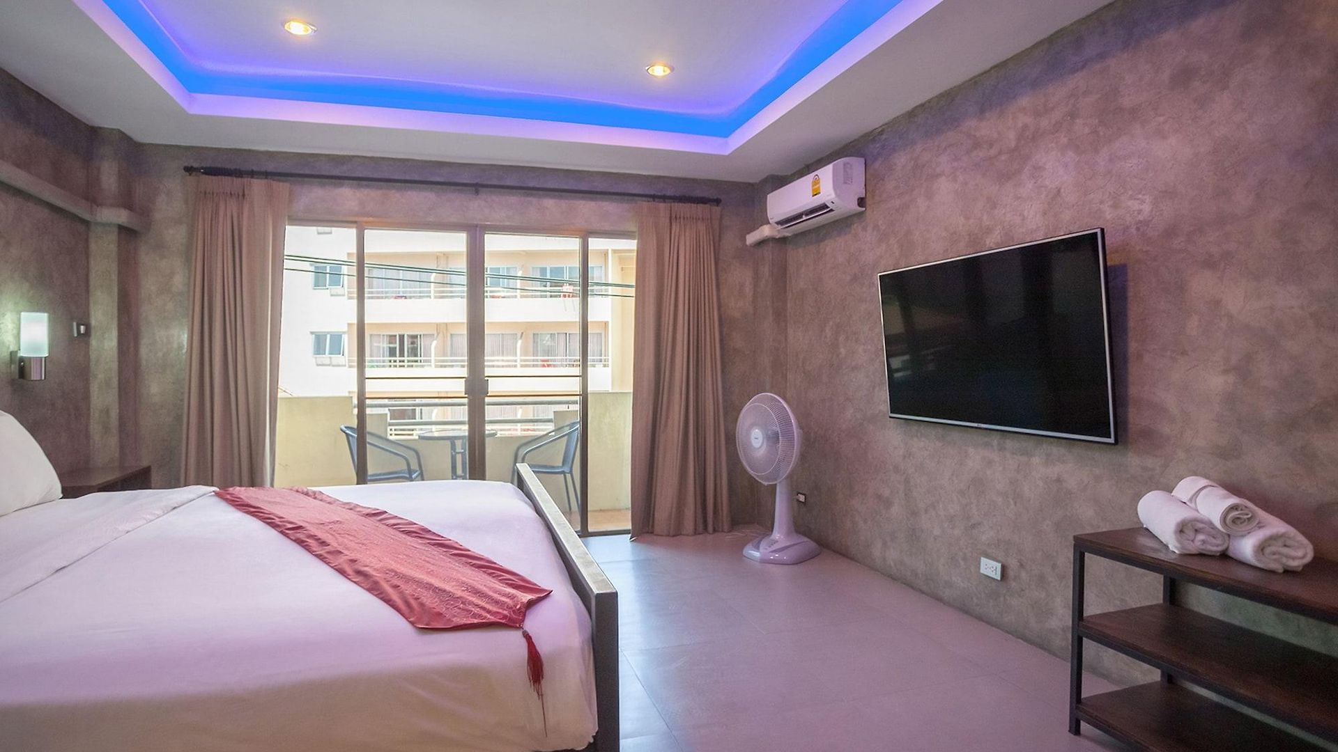 โรงแรม Steak And Co. Boutique Pattaya