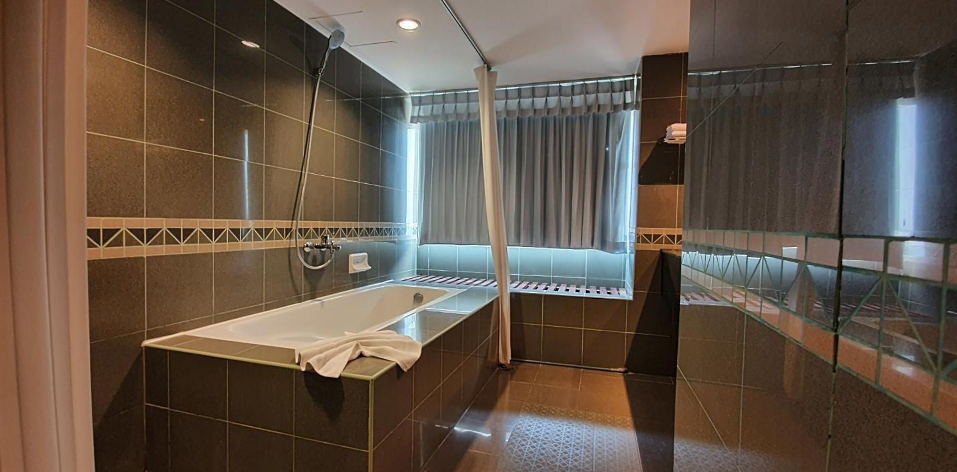 รีสอร์ท การ์เดน ซีวิว 5*