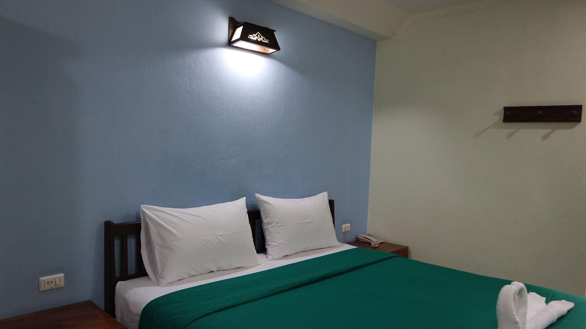 โรงแรม Nikom Court Pattaya