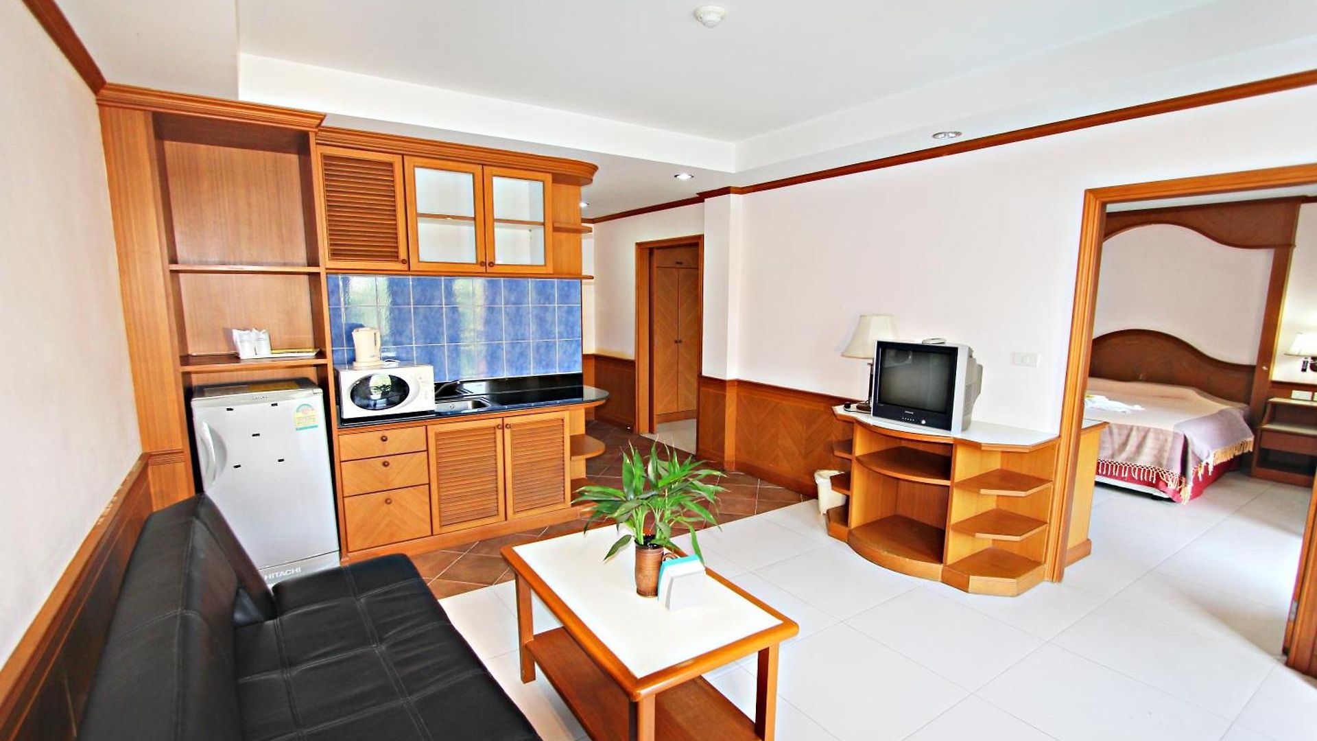 โรงแรม เล็ก 3*