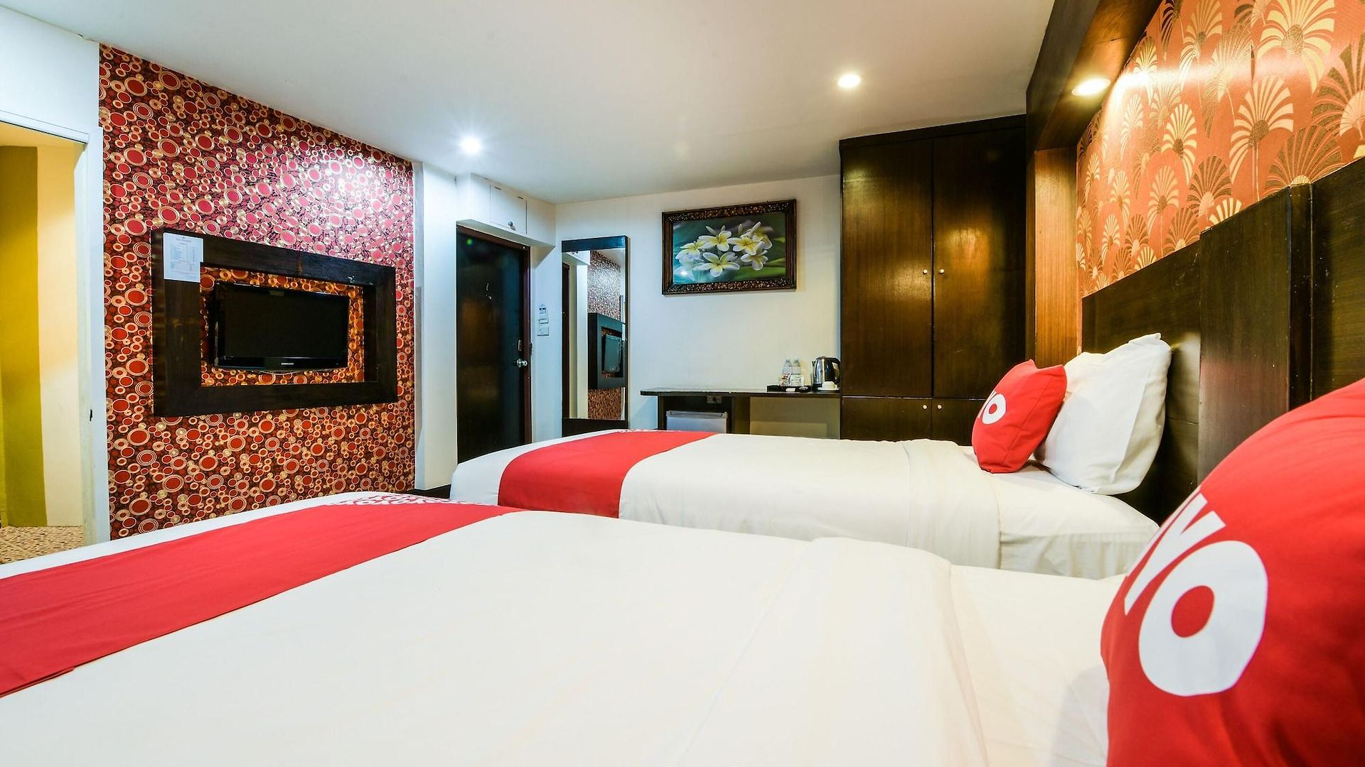 Tez Palace Hotel 2*