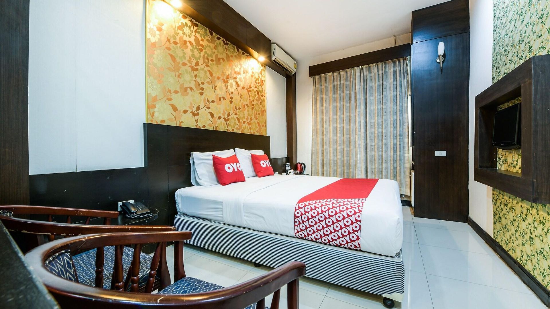 Tez Palace Hotel