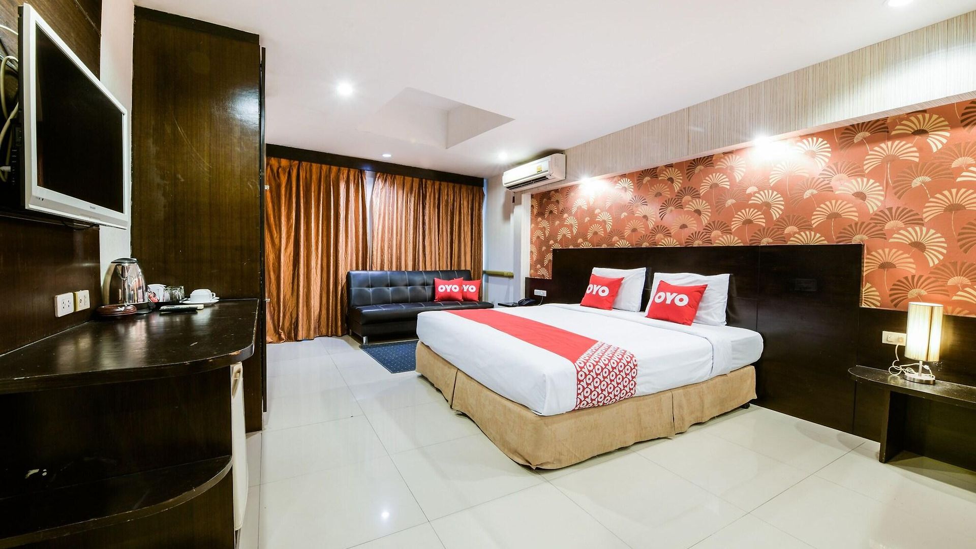 Tez Palace Hotel 2*